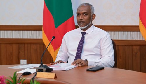 ރައީސް ޑރ މުޙައްމަދު މުޢިއްޒު. ފޮޓޯ: ރައީށް އޮފީސް