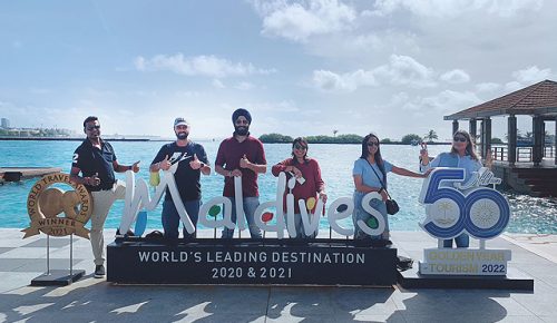 ރާއްޖެ ޒިޔާރަތްކުރި އިންޑިޔާ ފަތުރުވެރިންތަކެއް