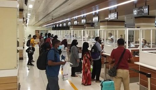 maldivians going inida
